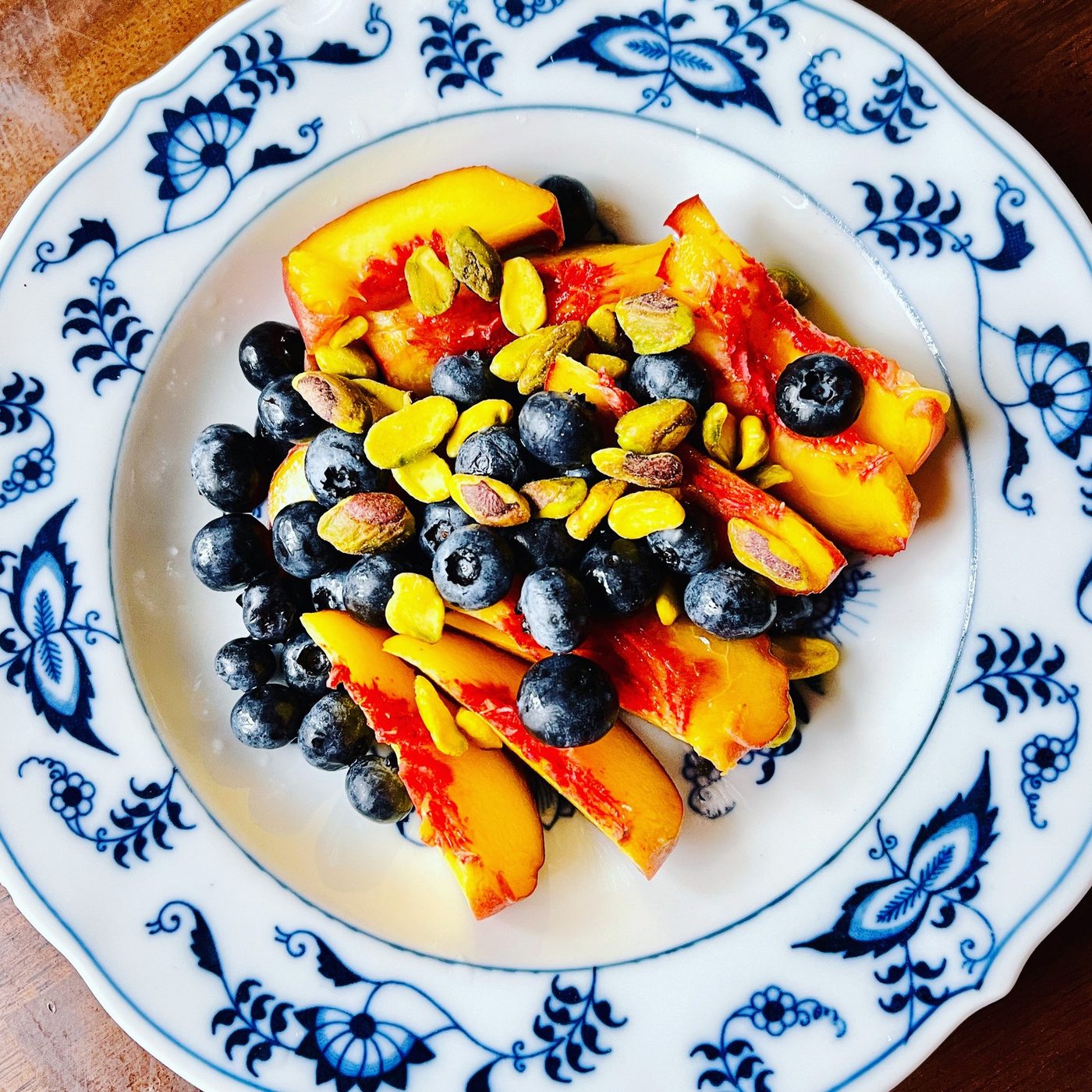 High-nutrient roasted squash and blueberry plate